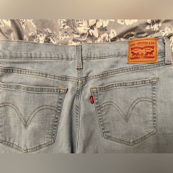 Like new | Levi’s Boyfriend Jeans | size 30 - Picture 4 of 5